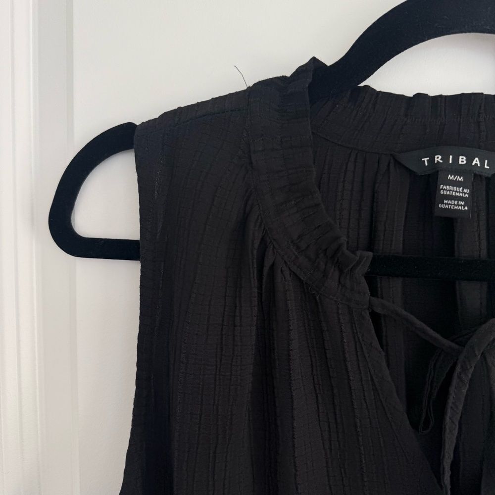 TRIBAL | Sleeveless textured blouse - Size Medium - Picture 4 of 10